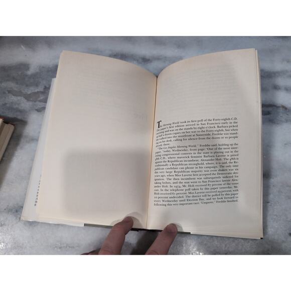 Howard Fast Lavette Family Bundle: The Immigrant's Daughter & The Establishment - Picture 9 of 9